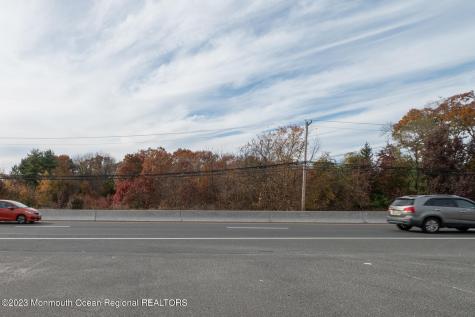 9 Us 9 Howell NJ 07728