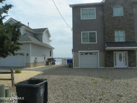 690 Bayview Drive Toms River NJ 08753
