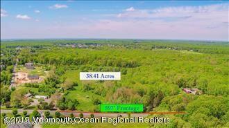 45 Iron Ore Road Manalapan NJ 07726