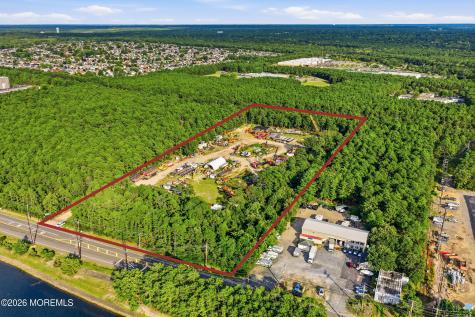 2500 Ridgeway Boulevard Manchester NJ 08759