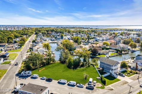 3 Shore Acres Plaza Brick NJ 08723