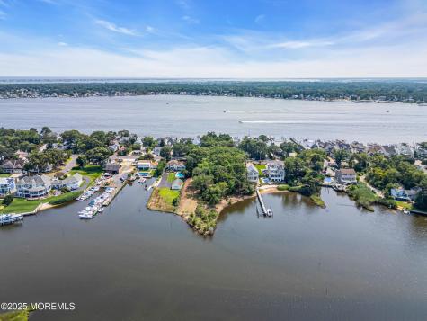 500 Princeton Avenue Brick NJ 08724