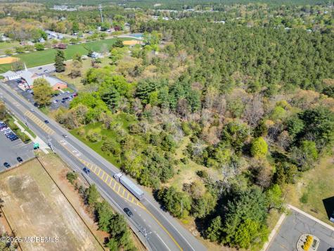 91 Lacey Road Whiting NJ 08759