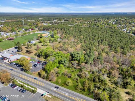 91 Lacey Road Whiting NJ 08759