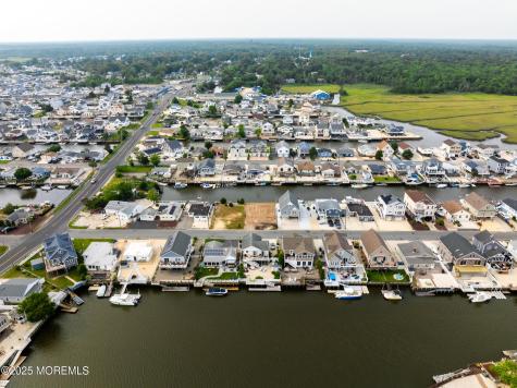 109 E Sail Drive Little Egg Harbor NJ 08087