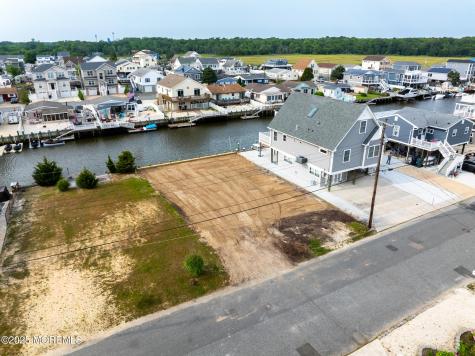 109 E Sail Drive Little Egg Harbor NJ 08087
