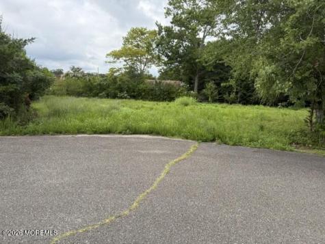 33 Cove Drive Bayville NJ 08721