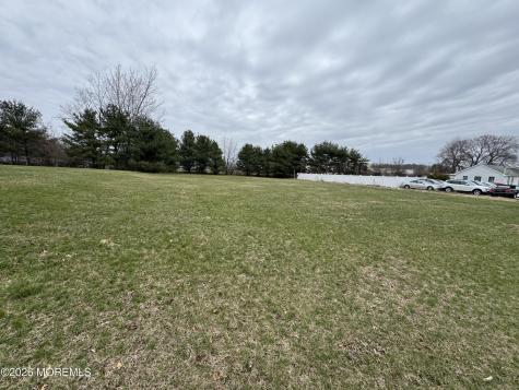 2551 Saylors Pond Road Wrightstown NJ 08562