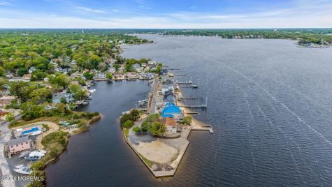 119 Harbor Court Pine Beach NJ 08741
