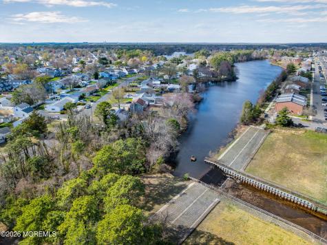 317 Lake Shore Drive Brick NJ 08723