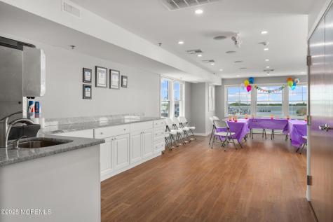501 Broadway Barnegat Light NJ 08006