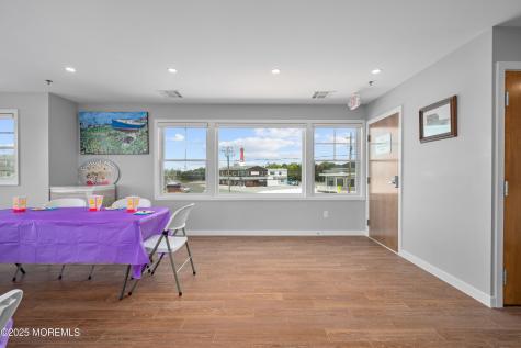 501 Broadway Barnegat Light NJ 08006