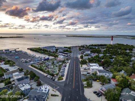 501 Broadway Barnegat Light NJ 08006
