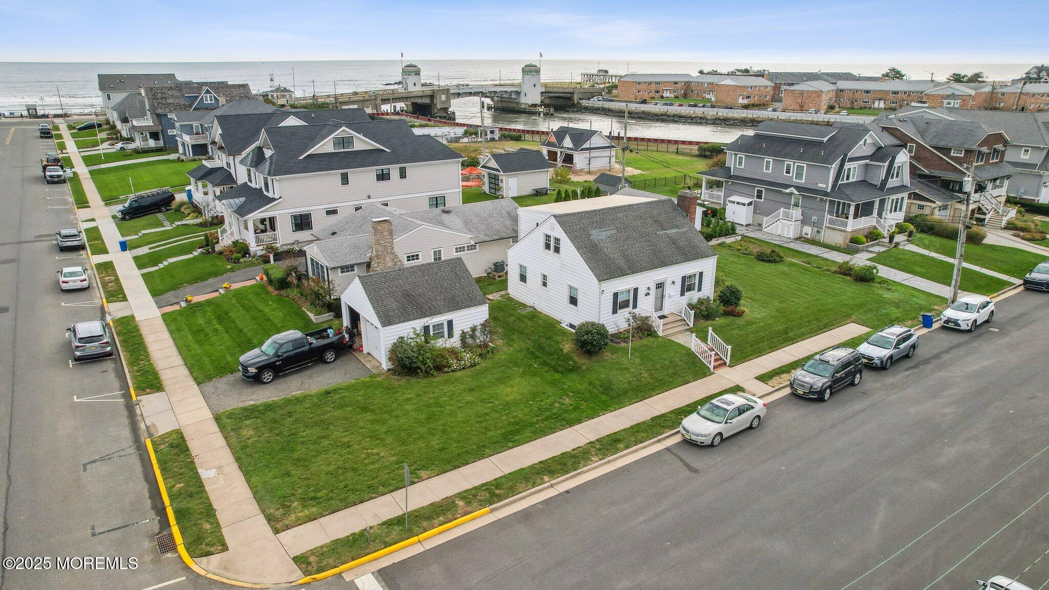 100 1st Avenue Avon-by-the-sea NJ 07717