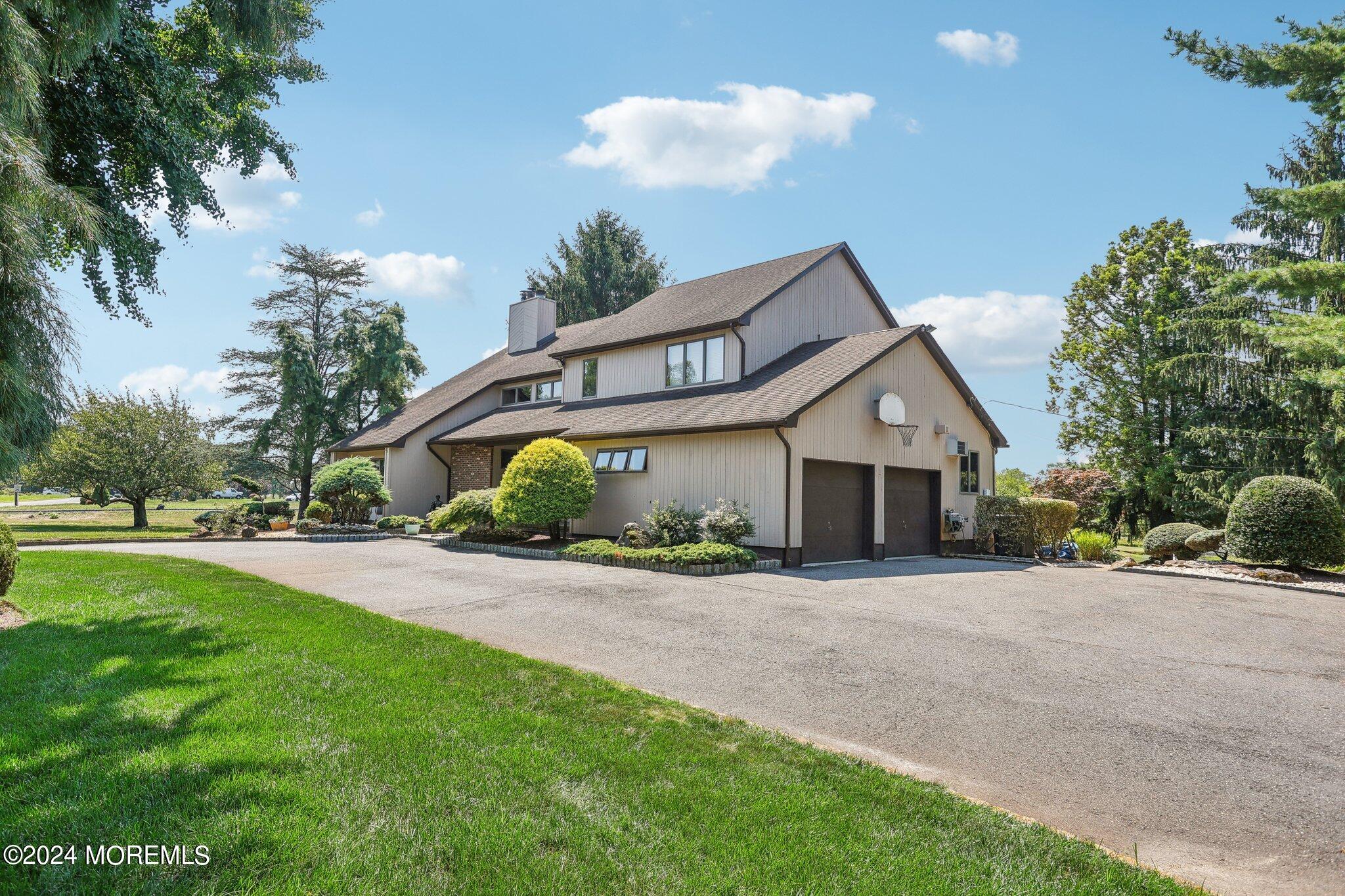 45 Mccaffery Road Manalapan NJ 07726