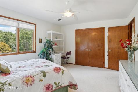 45 Mccaffery Road Manalapan NJ 07726