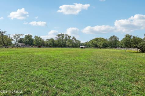 45 Mccaffery Road Manalapan NJ 07726