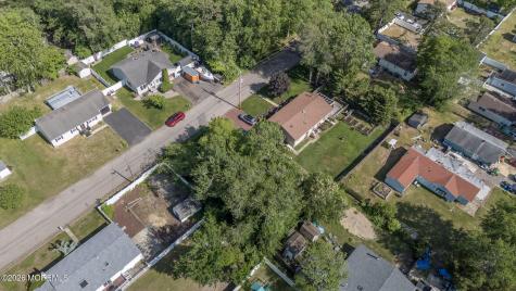 22 Walnut Street Waretown NJ 08758