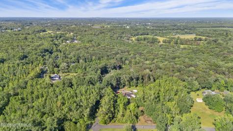 8 W Raymond Avenue Medford NJ 08055