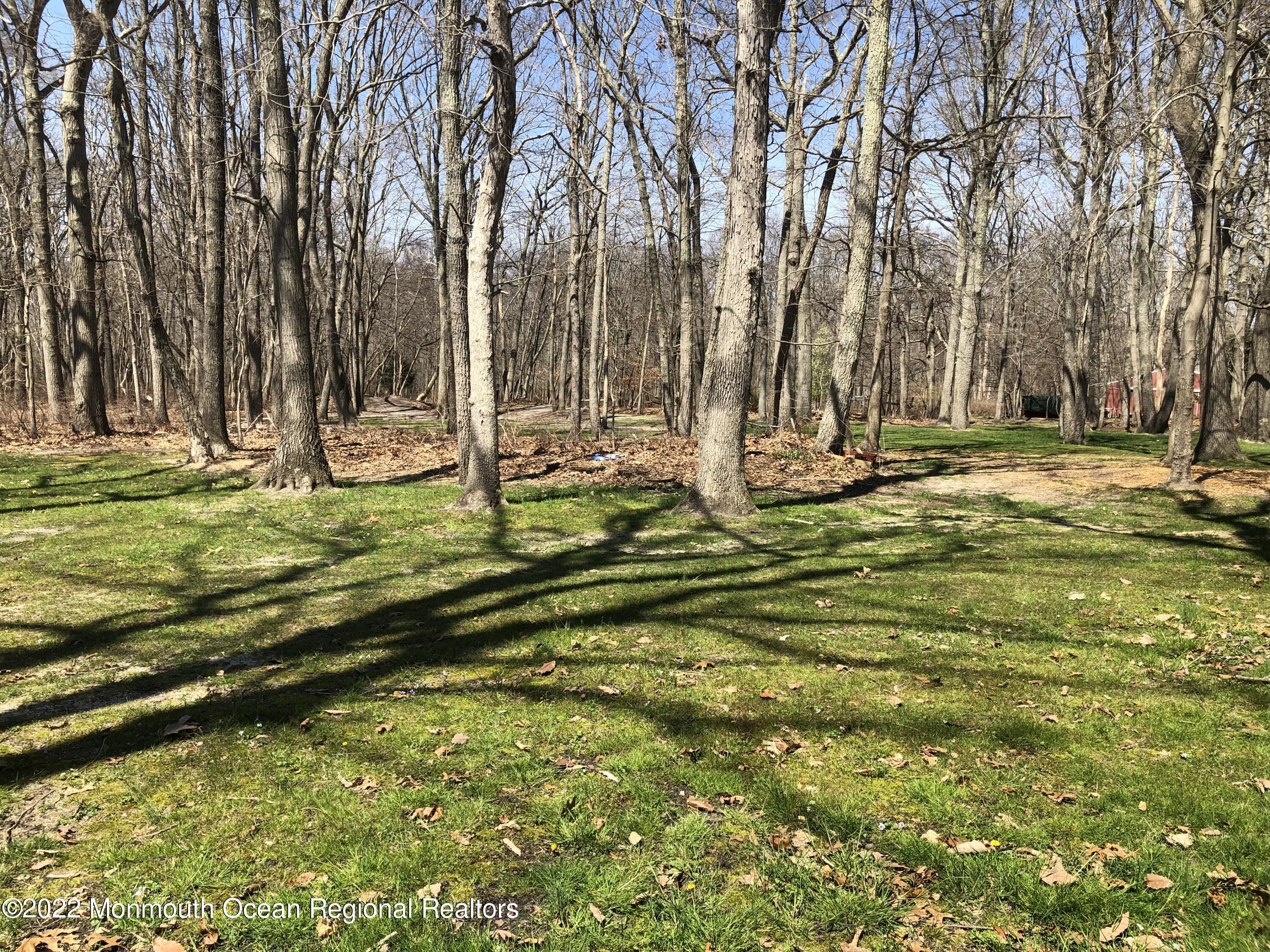 4 Kimberly Court Millstone NJ 08510