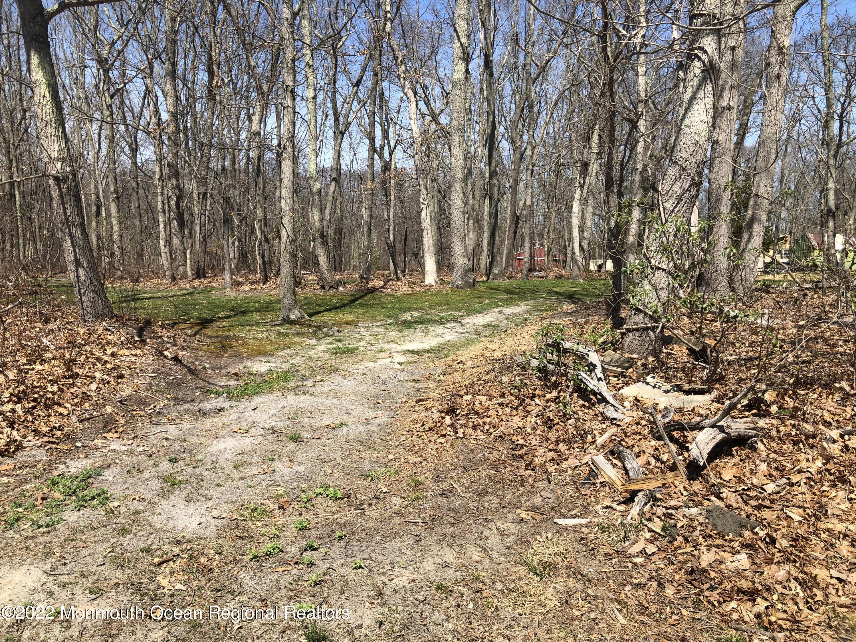 4 Kimberly Court Millstone NJ 08510