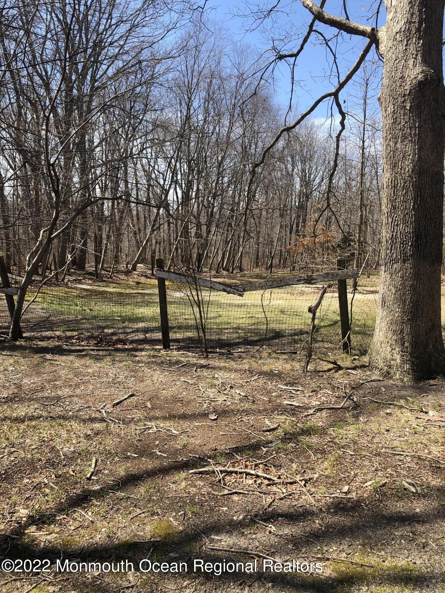 4 Kimberly Court Millstone NJ 08510