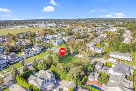 802 Fourth Avenue Sea Girt NJ 08750