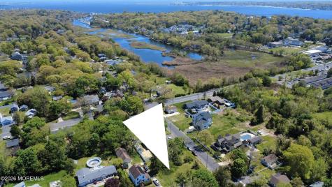 41 Garden Avenue Island Heights NJ 08732