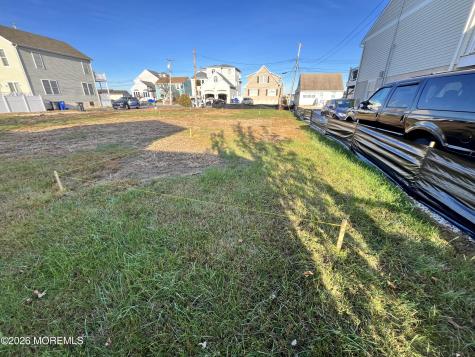 3261 Windsor Avenue Toms River NJ 08753