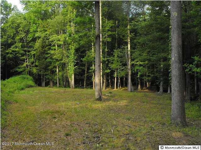 2 Huneke Way Millstone NJ 08535