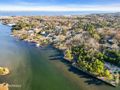 3 Dock Avenue Waretown NJ 08758