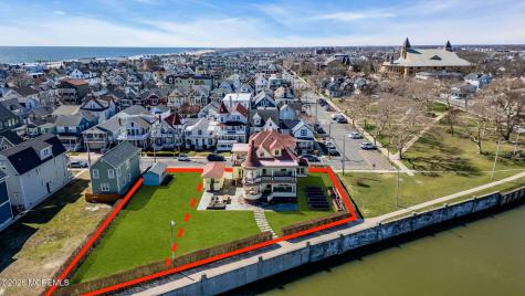 24 Lake Avenue Ocean Grove NJ 07756
