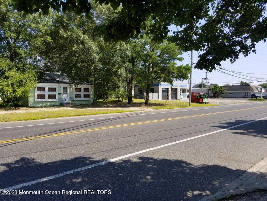 1612 Beaver Dam Road Point Pleasant NJ 08742