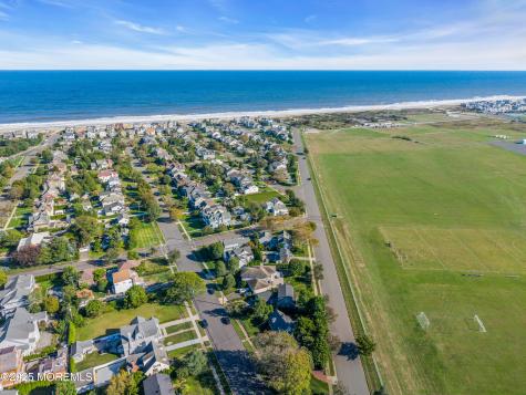 219 Neptune Place Sea Girt NJ 08750