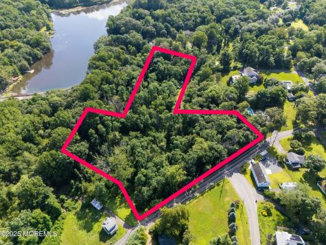 34 Topanemus Lane Freehold NJ 07728