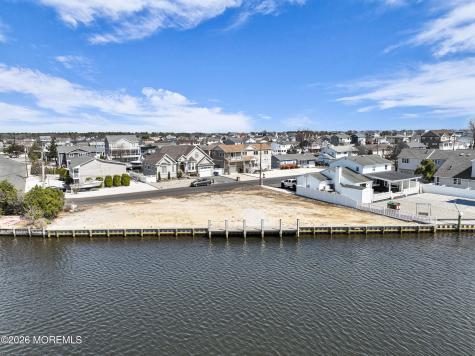 5 Tobago Avenue Toms River NJ 08753