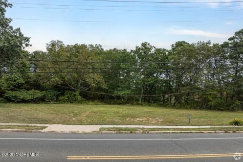 354 Lakehurst Road Toms River NJ 08755