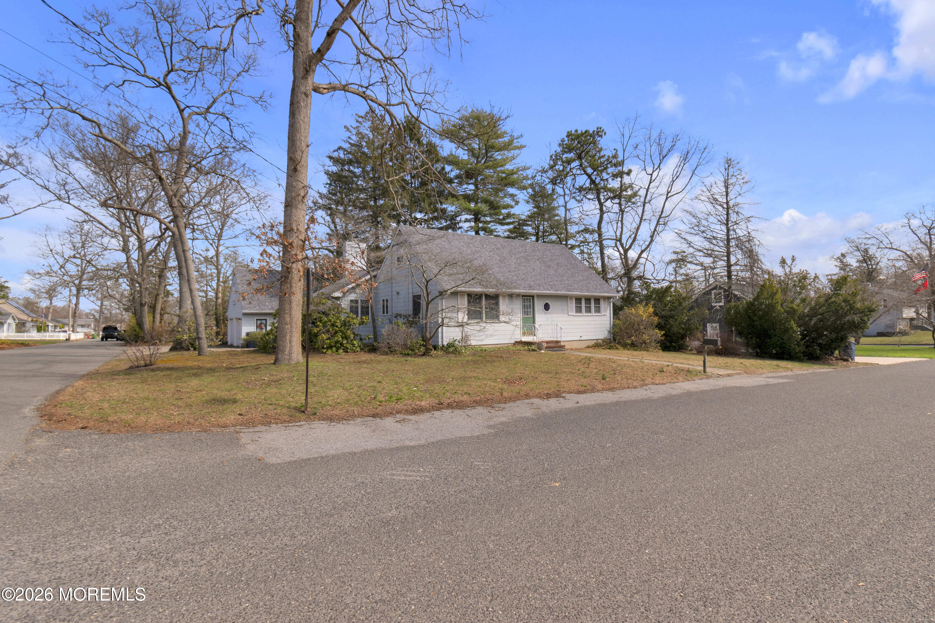 545 Tiller Avenue Beachwood NJ 08722