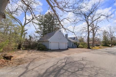 545 Tiller Avenue Beachwood NJ 08722
