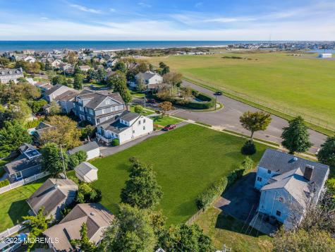 217 Neptune Place Sea Girt NJ 08750