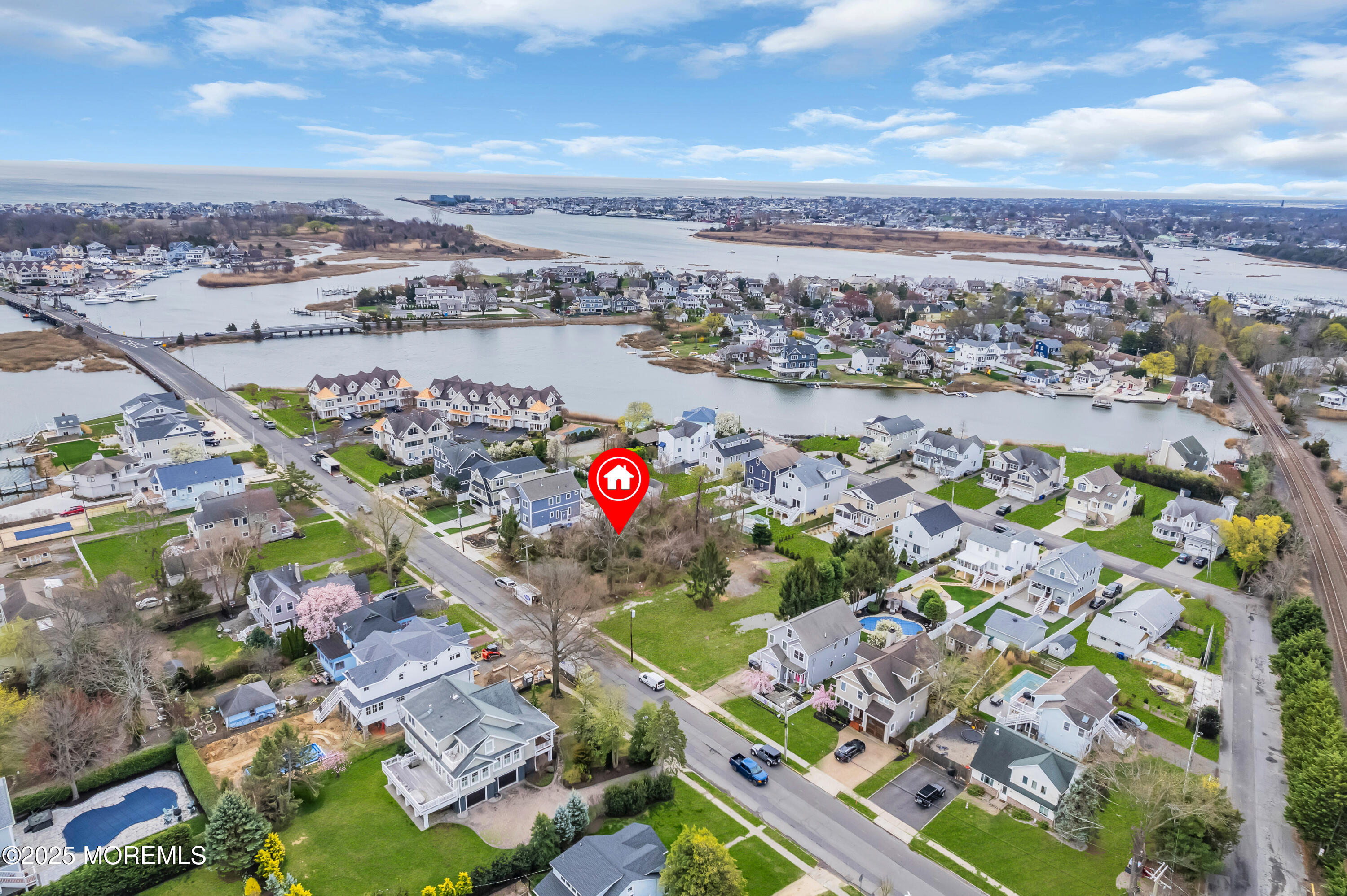 323-325 Fisk Avenue Brielle NJ 08730