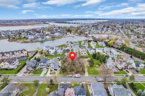 323-325 Fisk Avenue Brielle NJ 08730