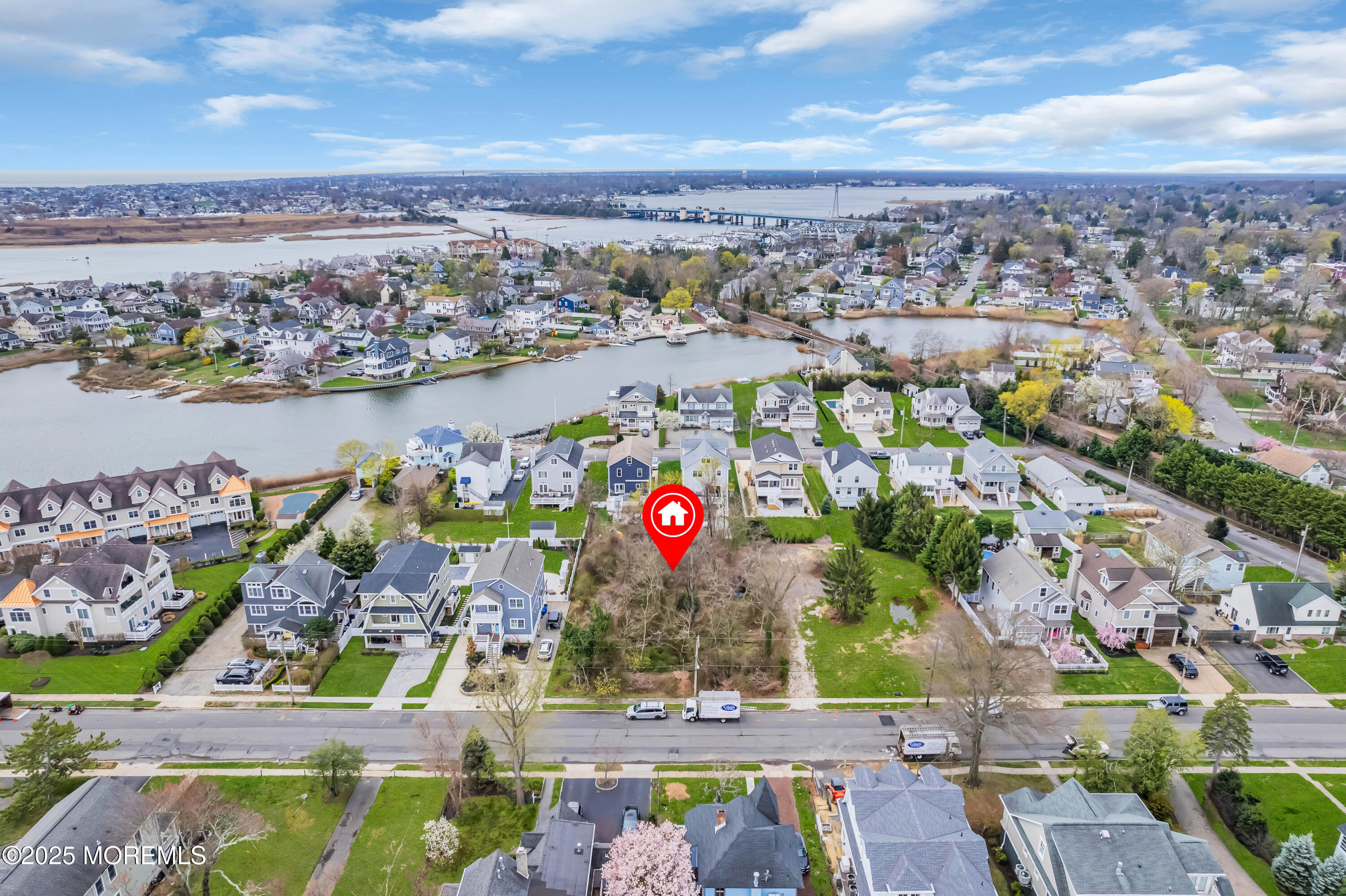 323-325 Fisk Avenue Brielle NJ 08730