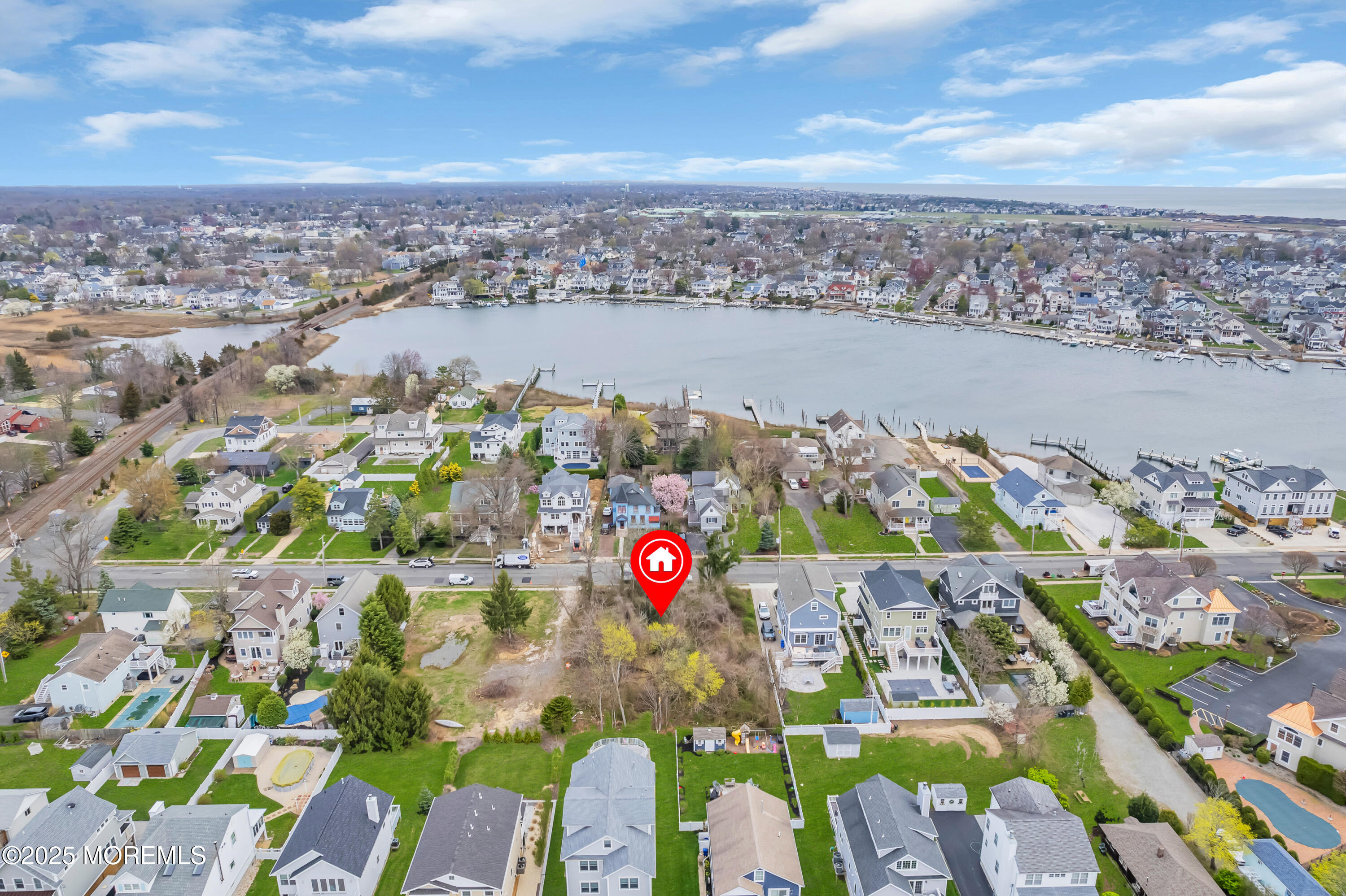 323-325 Fisk Avenue Brielle NJ 08730
