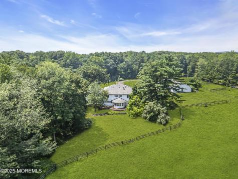 447 Stagecoach Road Millstone NJ 08510