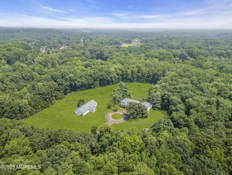447 Stagecoach Road Millstone NJ 08510