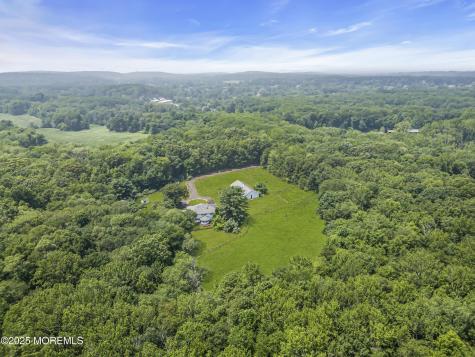 447 Stagecoach Road Millstone NJ 08510