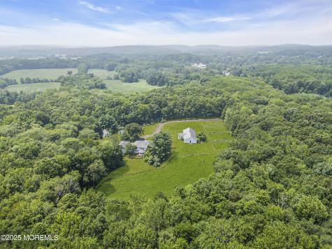 447 Stagecoach Road Millstone NJ 08510