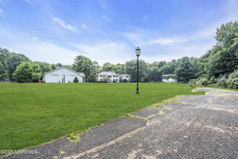 447 Stagecoach Road Millstone NJ 08510