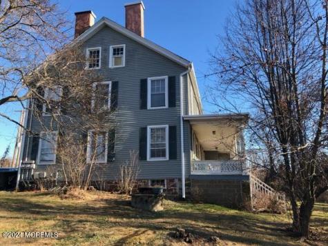 5 Pleasant Valley Road Holmdel NJ 07733